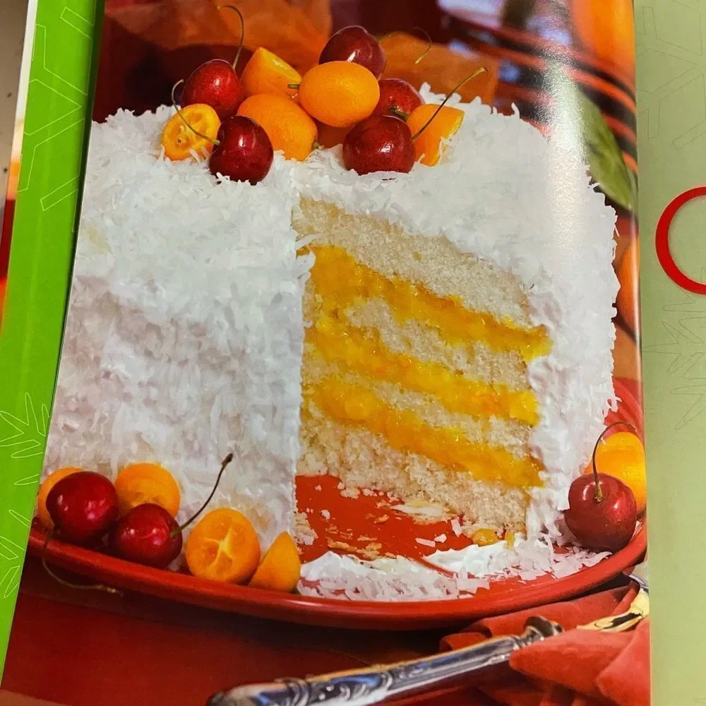 CHRISTMAS COOKBOOK BY SOUTHERN LIVING‎